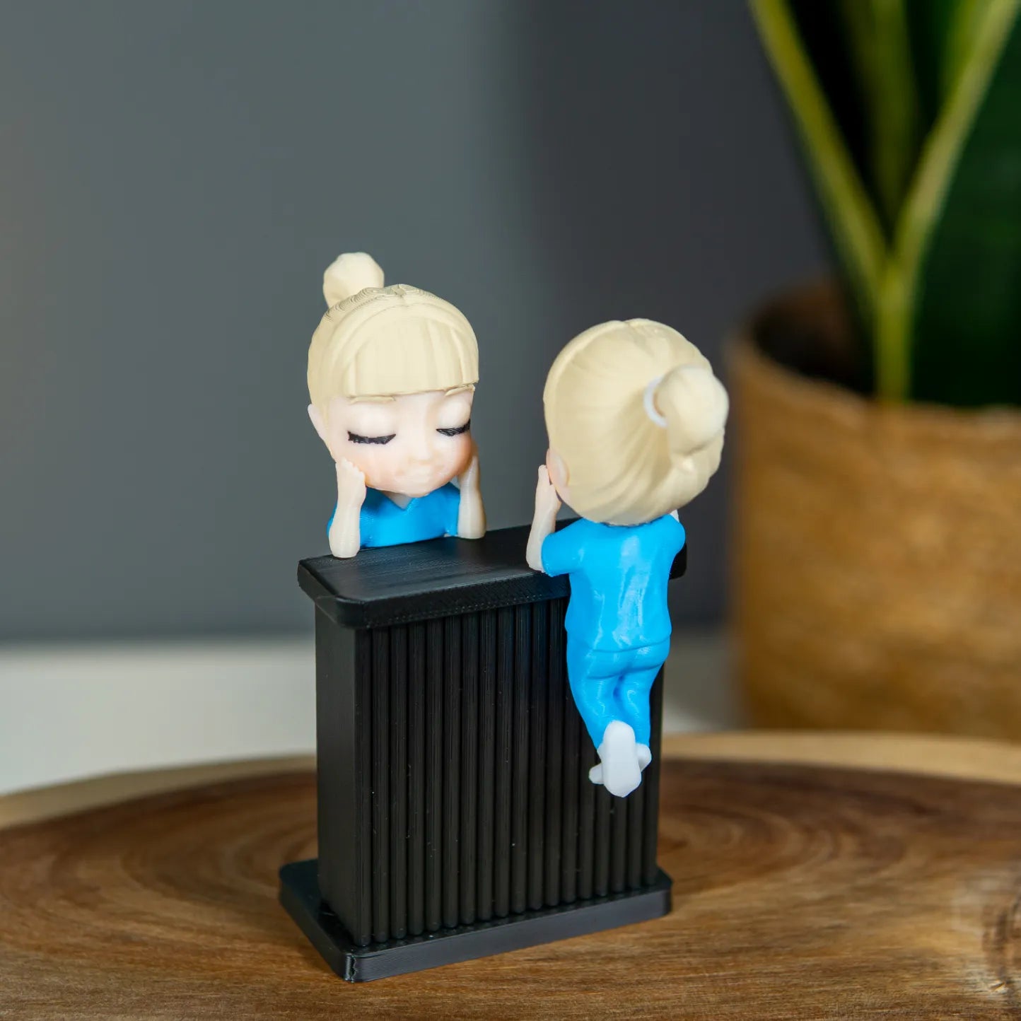 Moni Sanitaria sin estetoscopio