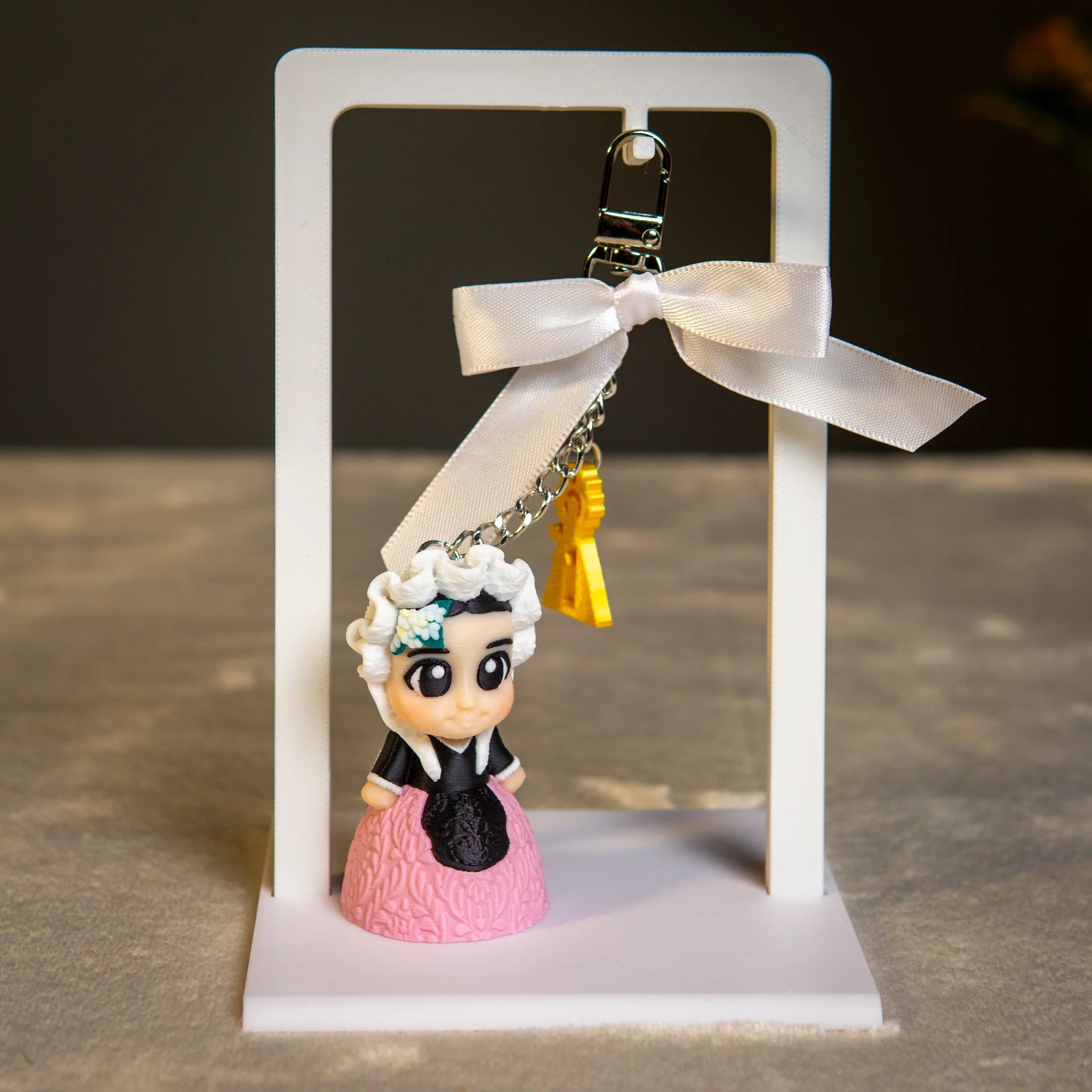 Moni Charm Belleza