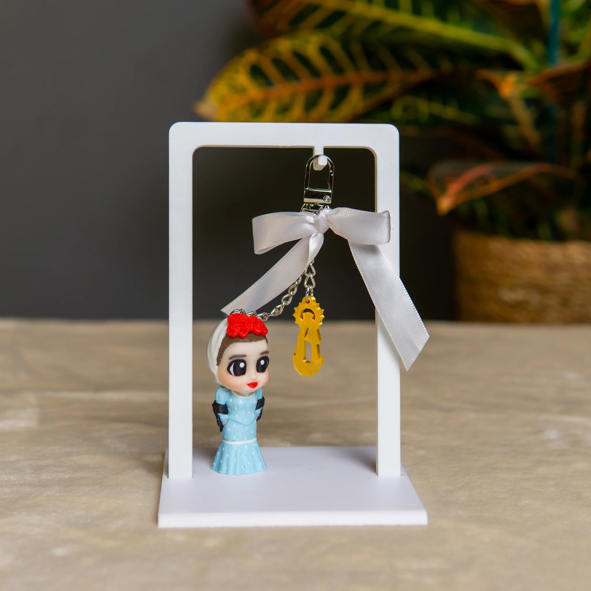 Moni Charm Chulapa