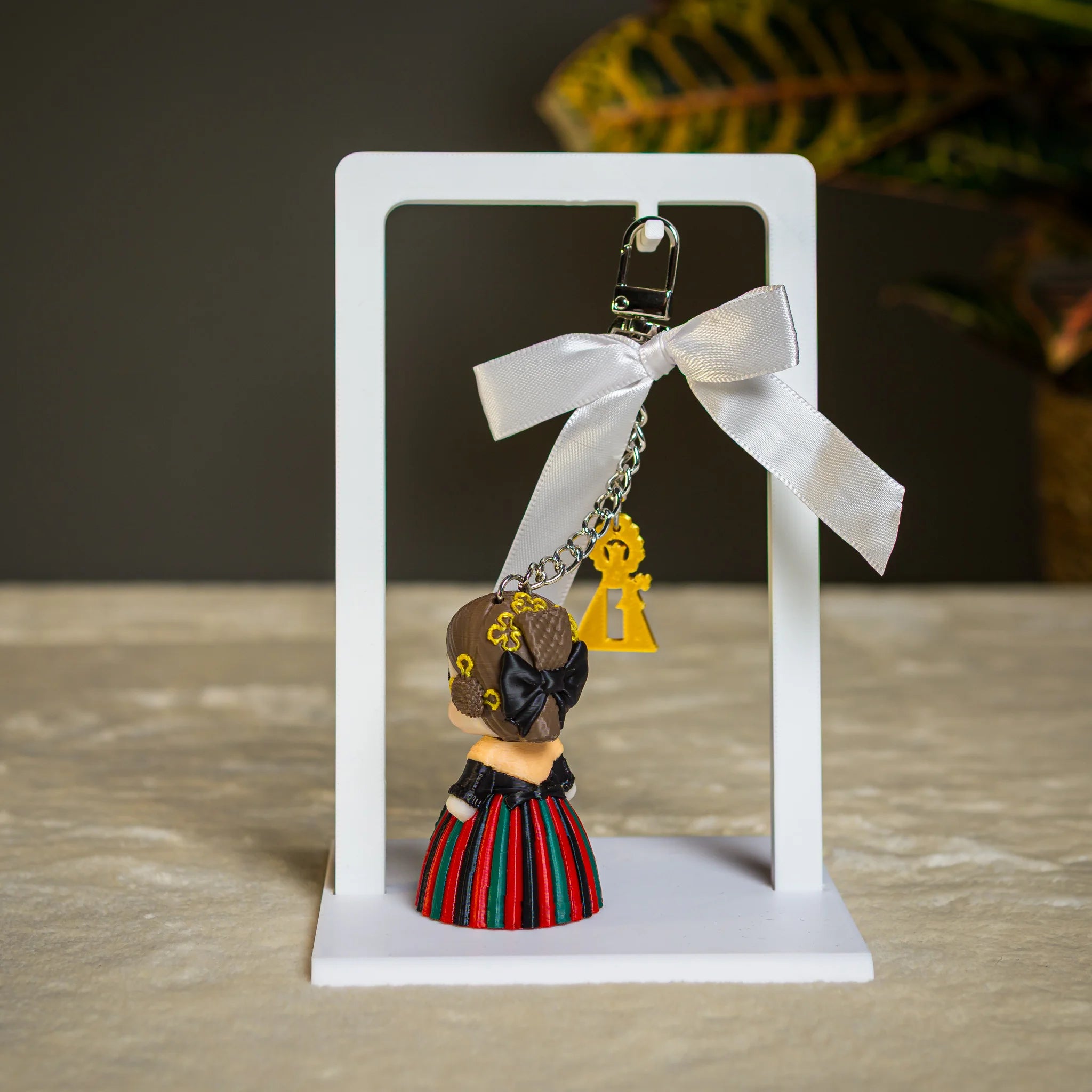 Moni Charm Manchega