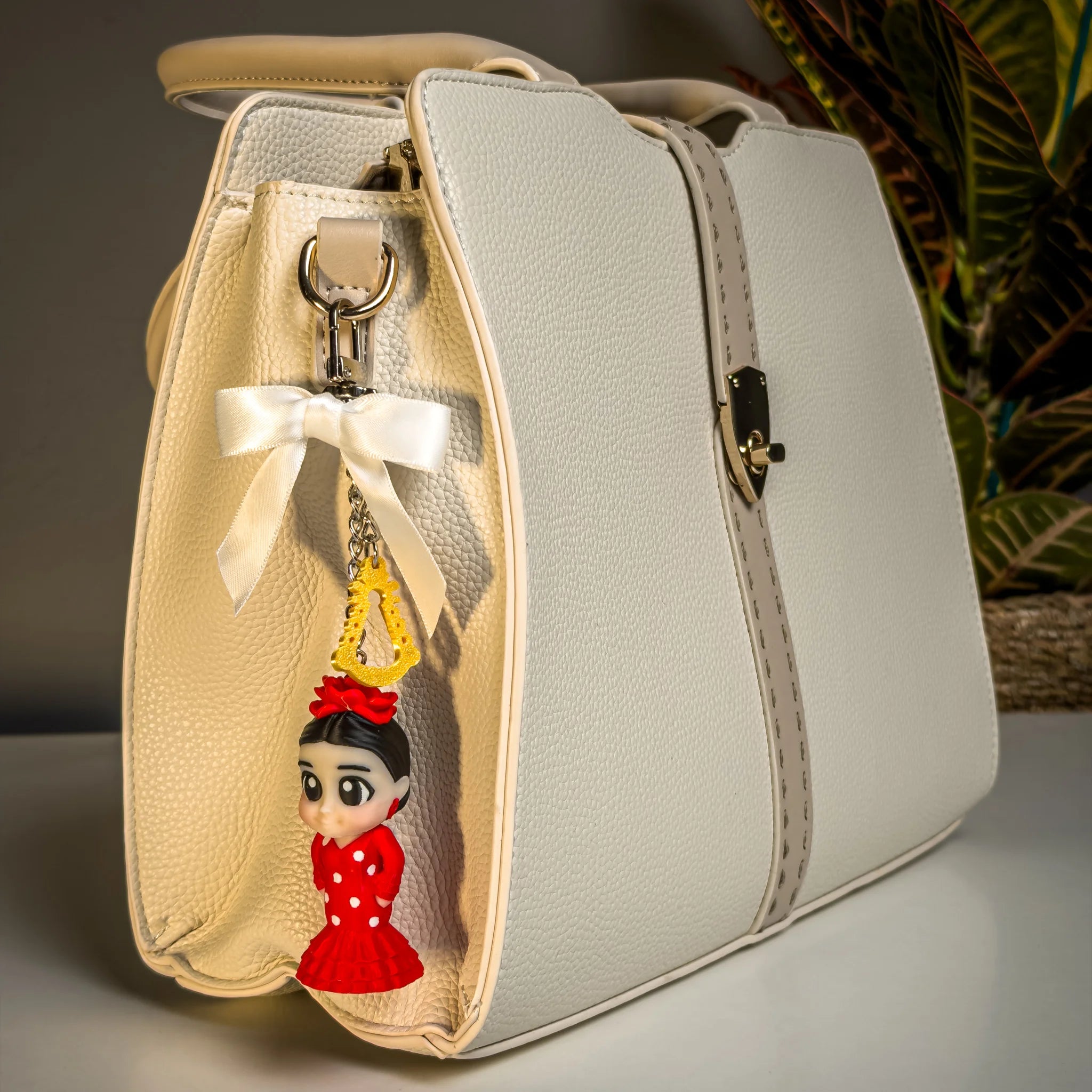 Moni Charm Flamenca