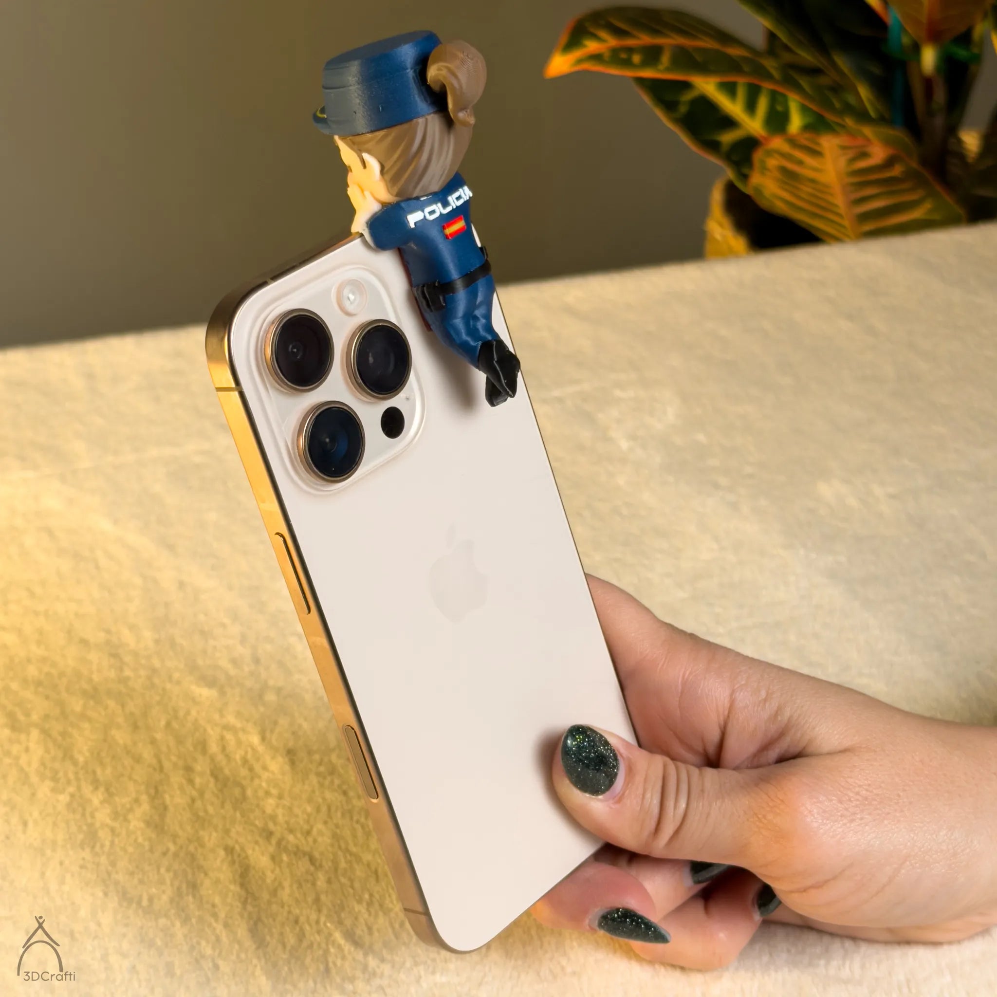 Monis Policía Nacional